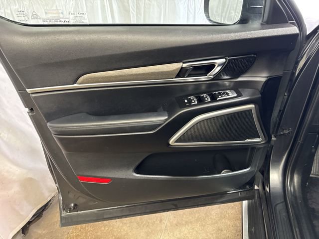 Used 2022 Kia Telluride EX w/ EX Premium Package image 24