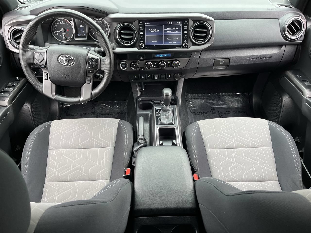 Used 2022 Toyota Tacoma TRD Off-Road w/ Technology Package AWD/4WD image 9