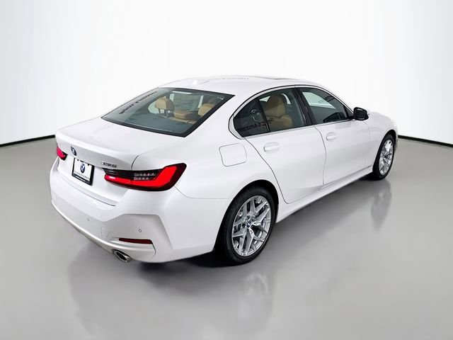 Used 2026 BMW 330i xDrive Sedan w/ Convenience Package image 6