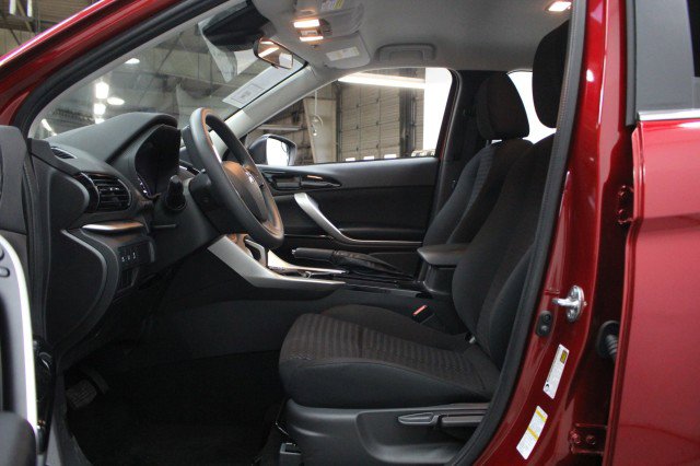 New 2026 Mitsubishi Eclipse Cross LE AWD/4WD image 6