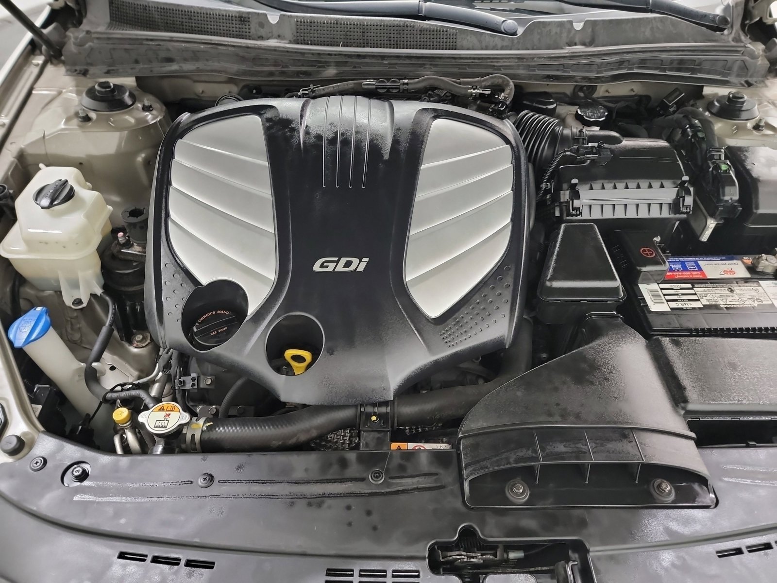 Used 2015 Kia Cadenza Premium image 25