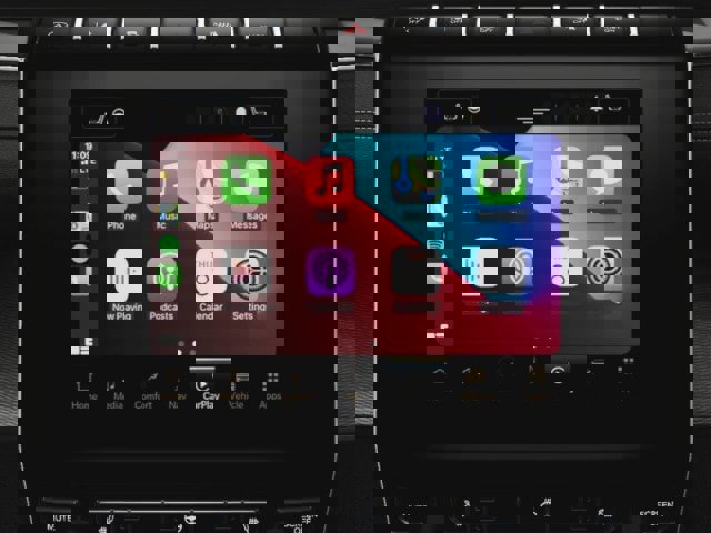 New 2025 Jeep Grand Cherokee Altitude image 3