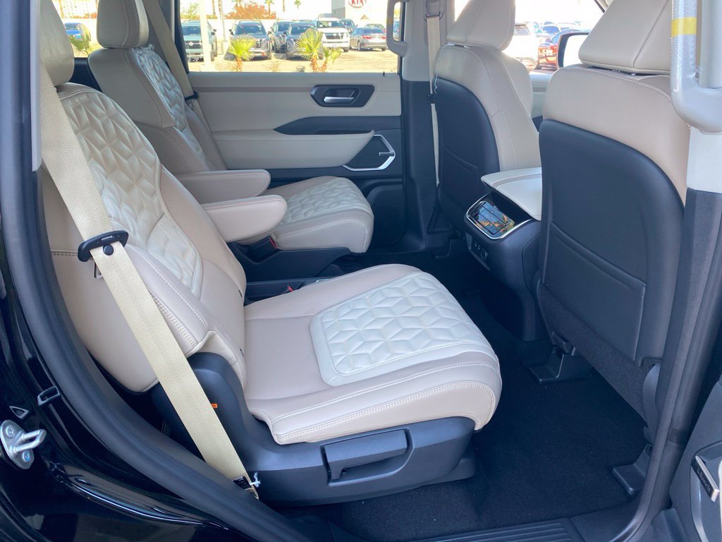 New 2027 Nissan Armada Platinum AWD/4WD image 28