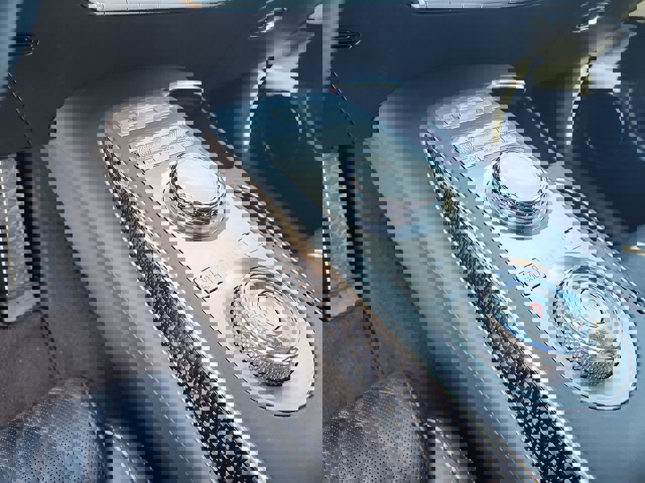 Used 2023 Genesis GV70 3.5T Sport w/ Sport Prestige Package AWD/4WD image 14