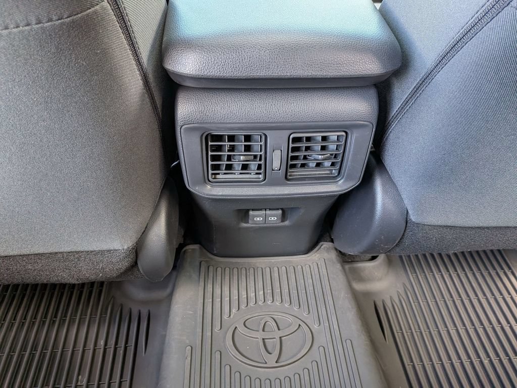 Used 2023 Toyota RAV4 SE w/ Weather & Moonroof Package AWD/4WD image 18