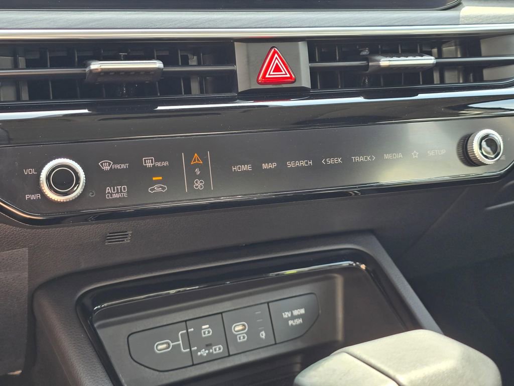 Used 2025 Kia K5 EX FWD image 21