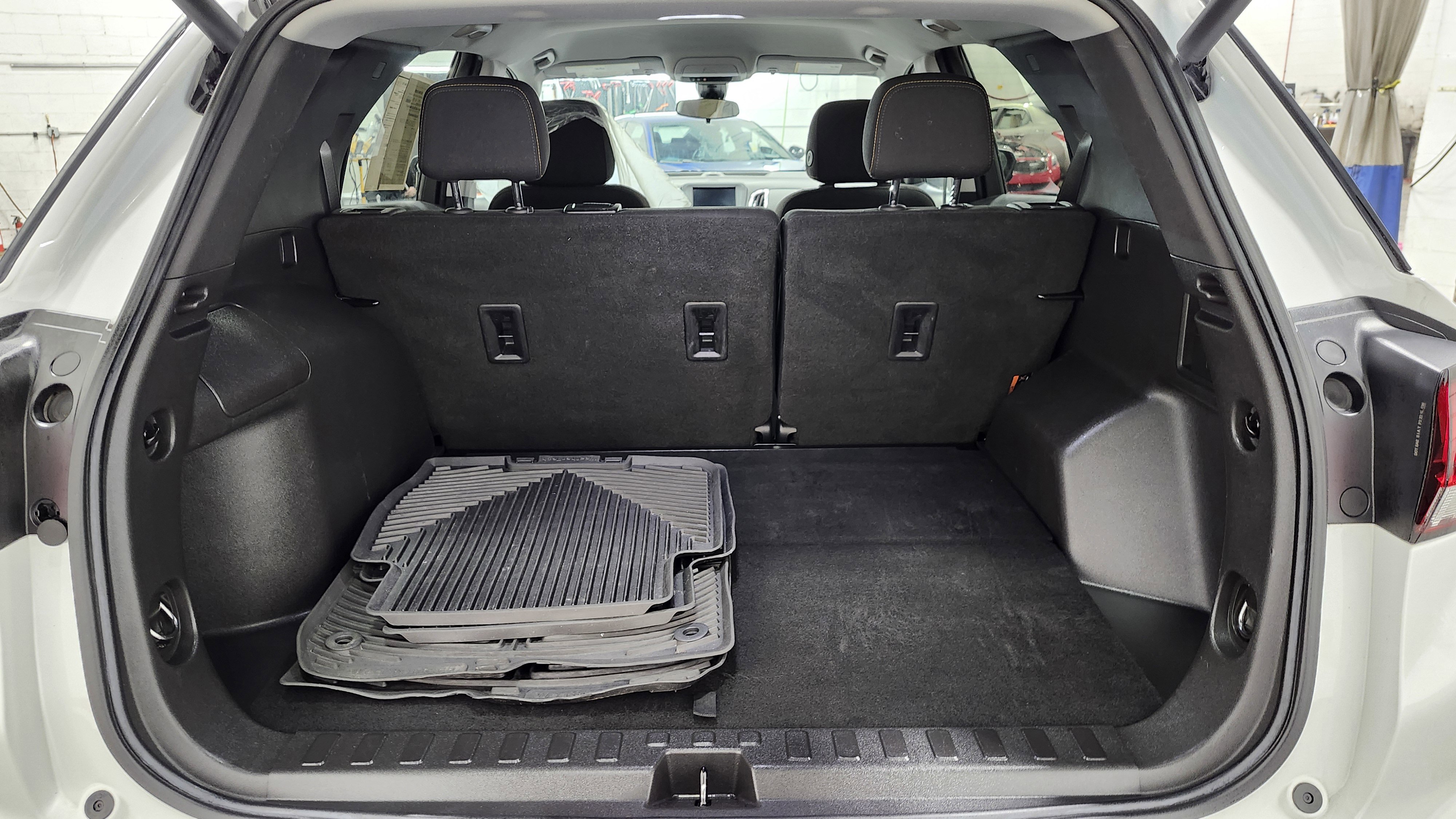 Used 2022 Chevrolet Equinox LT image 24