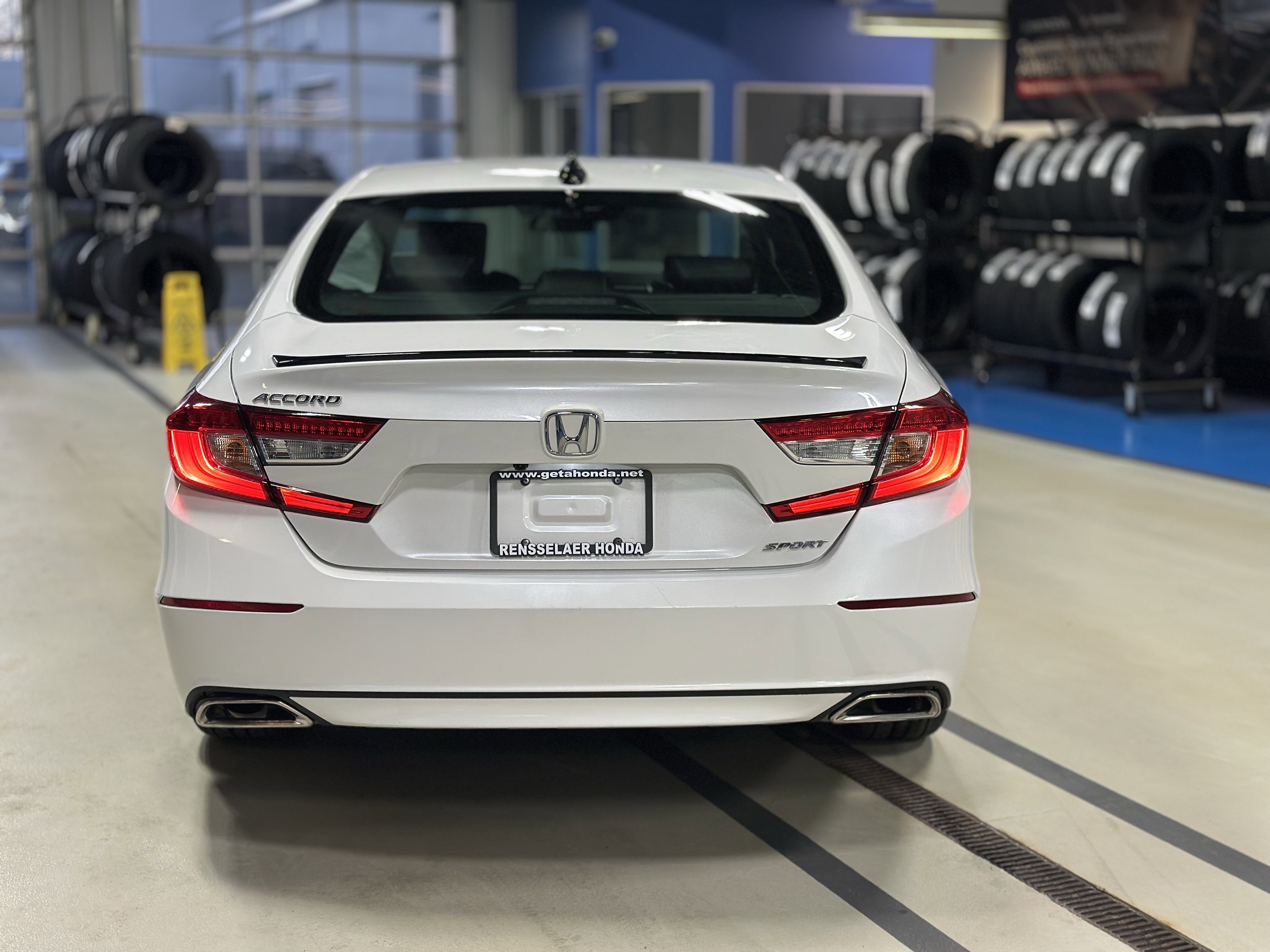 Used 2022 Honda Accord Sport image 5