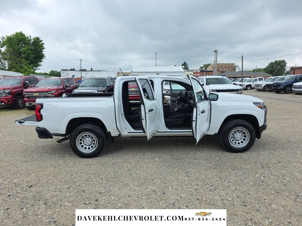 Used 2024 Chevrolet Colorado W/T w/ WT Convenience Package RWD image 38