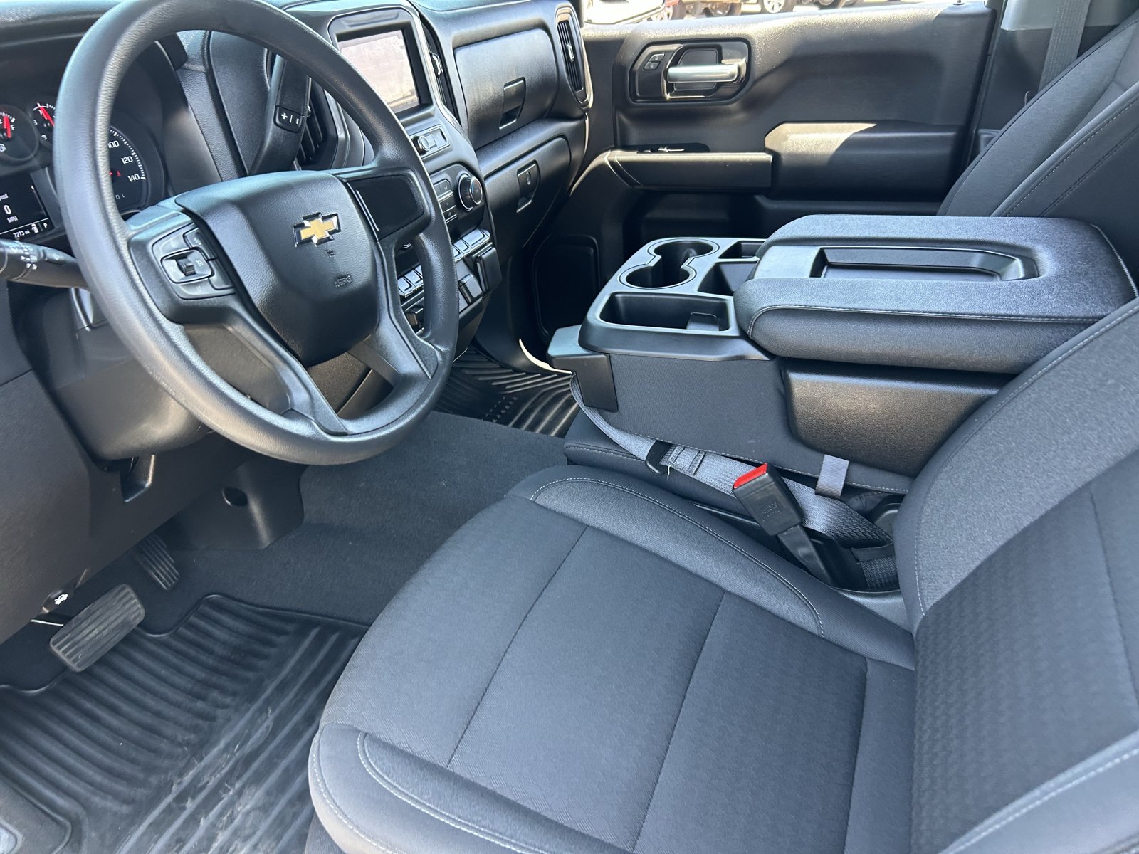 Used 2026 Chevrolet Silverado 1500 Custom RWD image 25