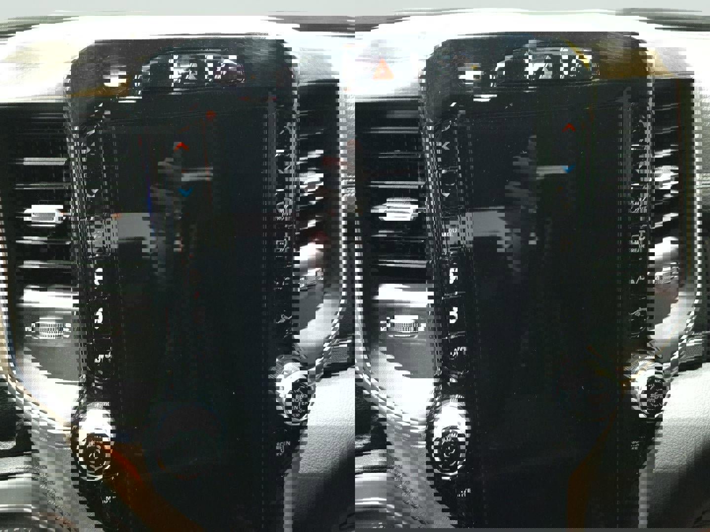 Used 2024 RAM 3500 Laramie image 12