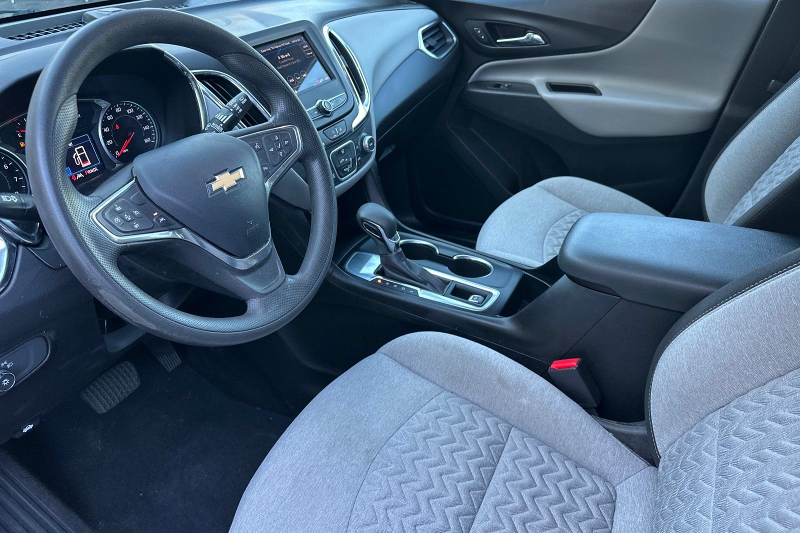 Used 2022 Chevrolet Equinox LT FWD image 9
