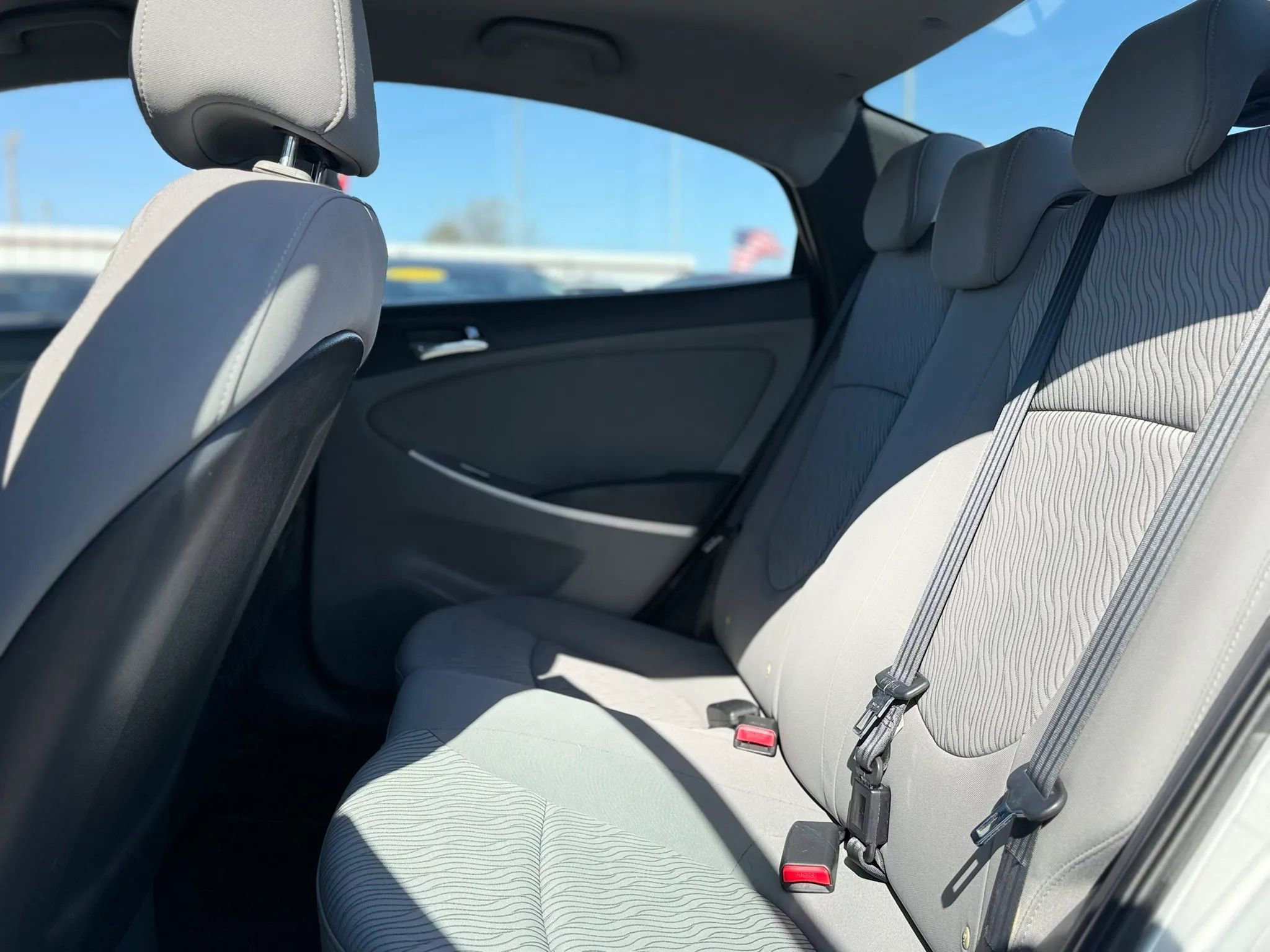 Used 2013 Hyundai Accent GLS w/ Premium Pkg FWD image 24