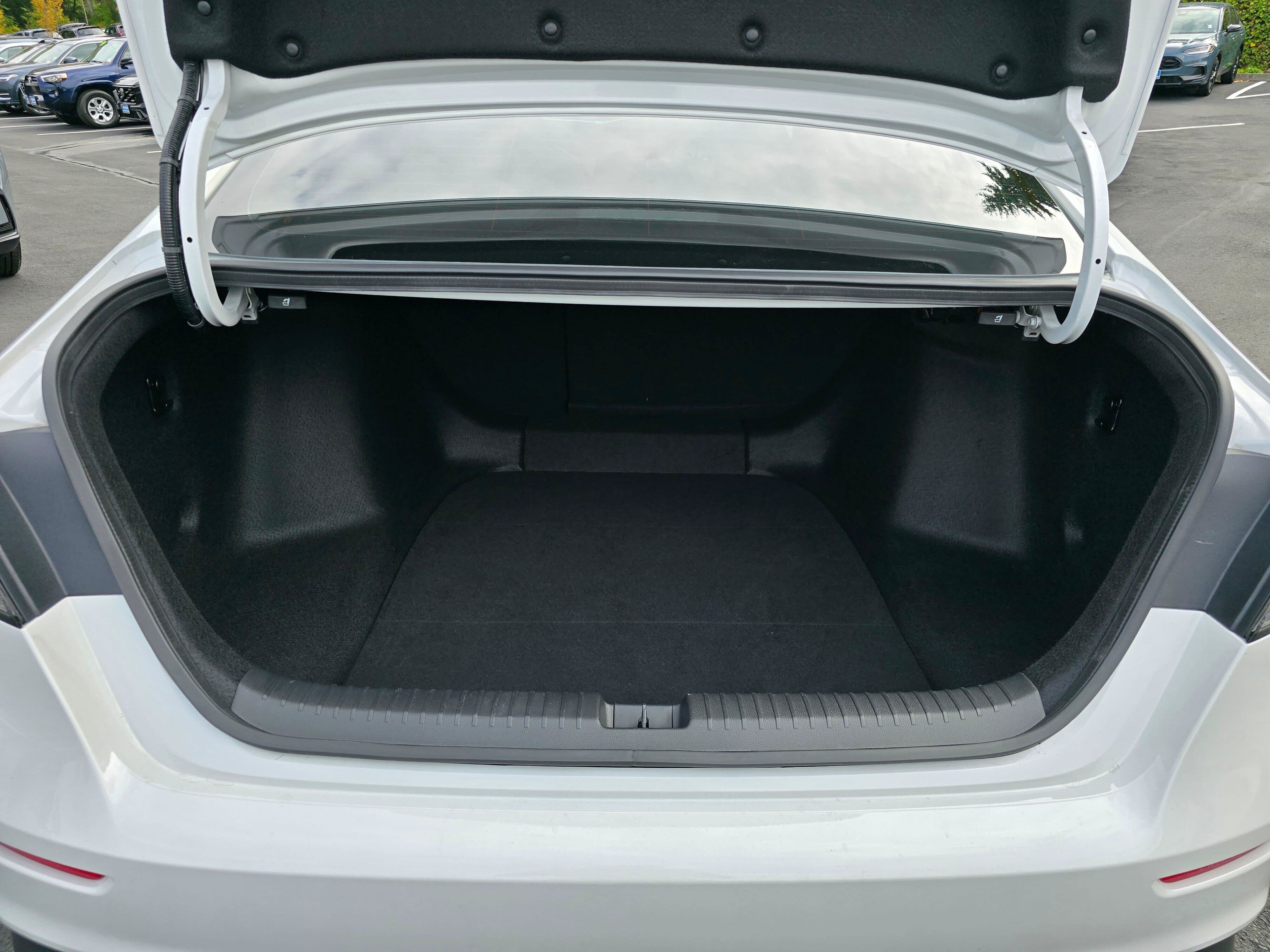 Used 2025 Honda Accord Sport image 13