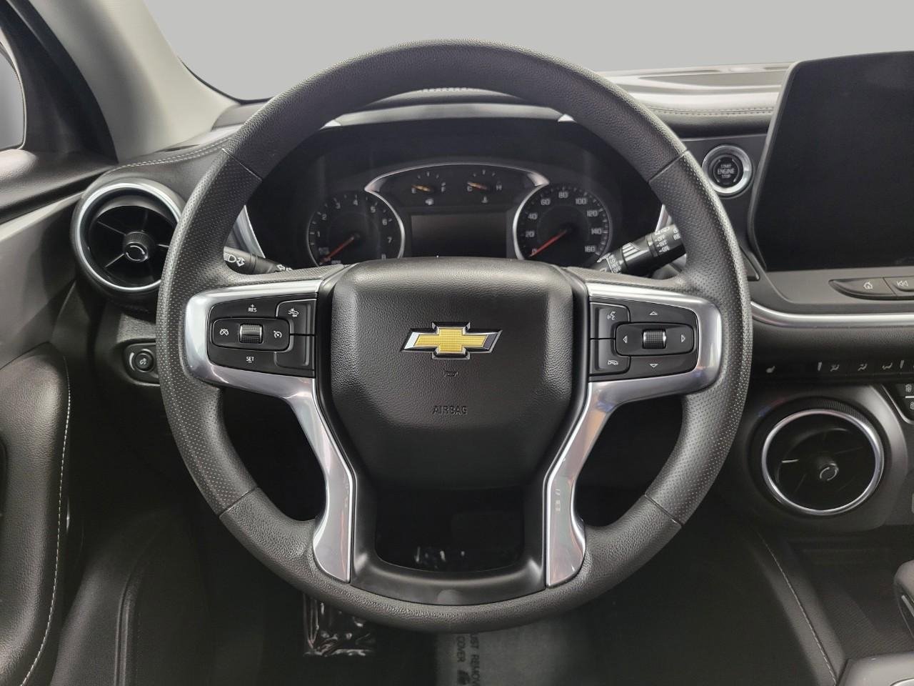 Used 2024 Chevrolet Blazer LT w/ Convenience Package AWD/4WD image 5