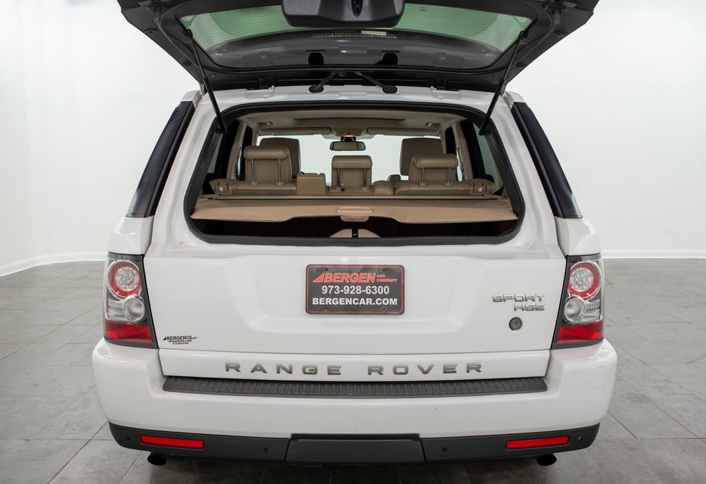 Used 2011 Land Rover Range Rover Sport HSE image 14