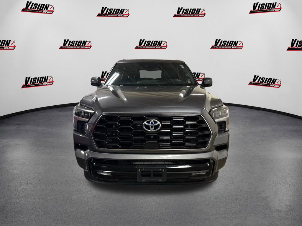 Used 2023 Toyota Sequoia Platinum video 2