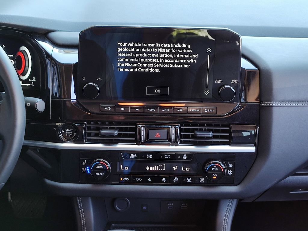 Used 2025 Nissan Pathfinder Platinum image 22