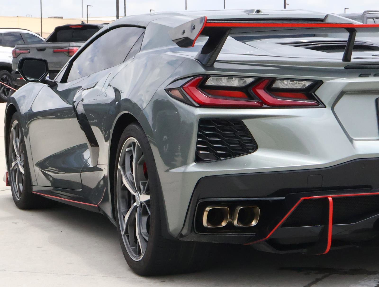 Used 2023 Chevrolet Corvette Stingray Preferred Conv w/ Z51 Performance Package RWD image 9