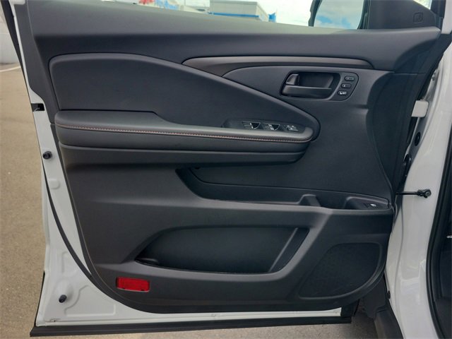 Certified 2024 Honda Ridgeline TrailSport image 18