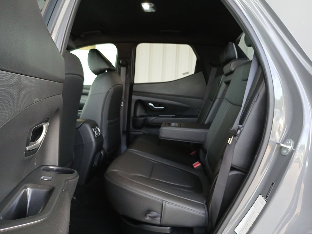 Used 2025 Hyundai Santa Cruz SEL FWD image 26