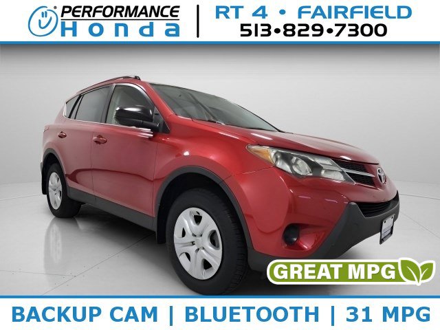 Used 2015 Toyota RAV4 LE image 1