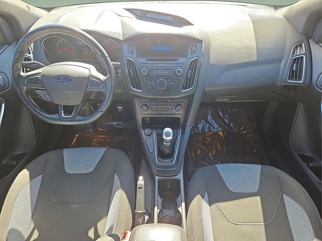 Used 2017 Ford Focus ST image 16