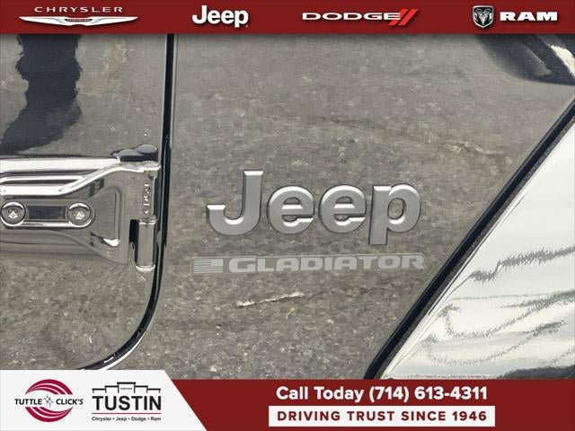 New 2025 Jeep Gladiator Sport AWD/4WD image 36