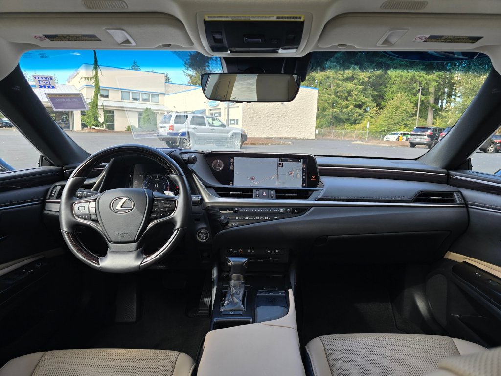 Used 2019 Lexus ES 350 w/ Premium Package FWD image 5