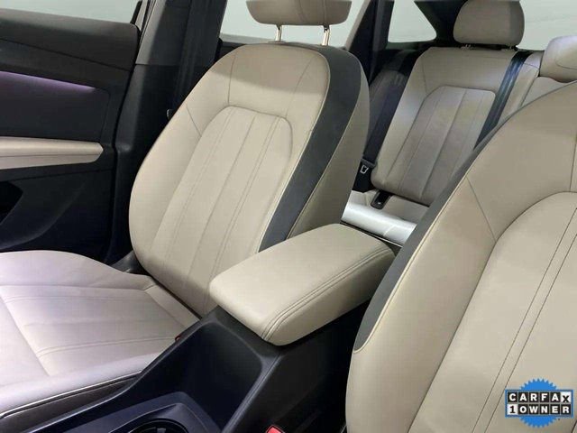 Used 2024 Audi Q4 e-tron Premium Plus w/ Premium Plus image 65