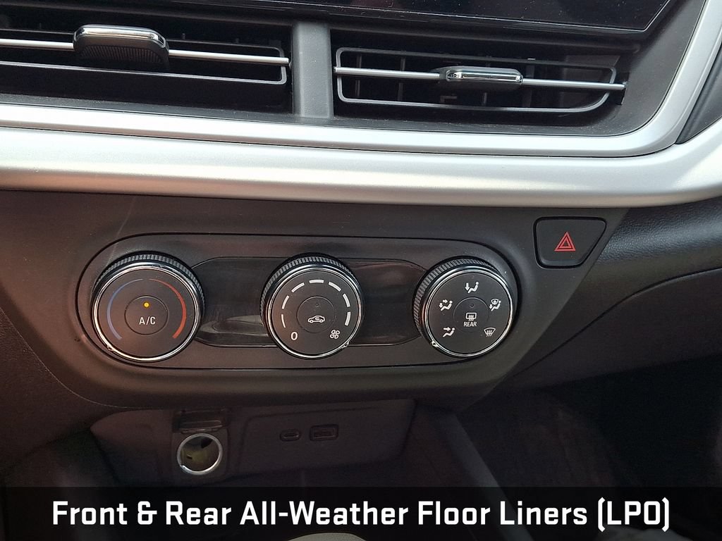 Used 2024 Chevrolet Trax LS FWD image 14