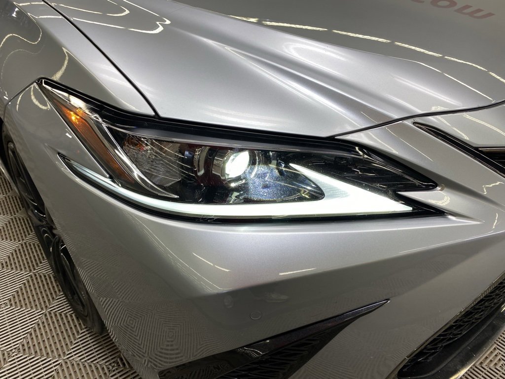 Used 2022 Lexus ES 300h F Sport image 6
