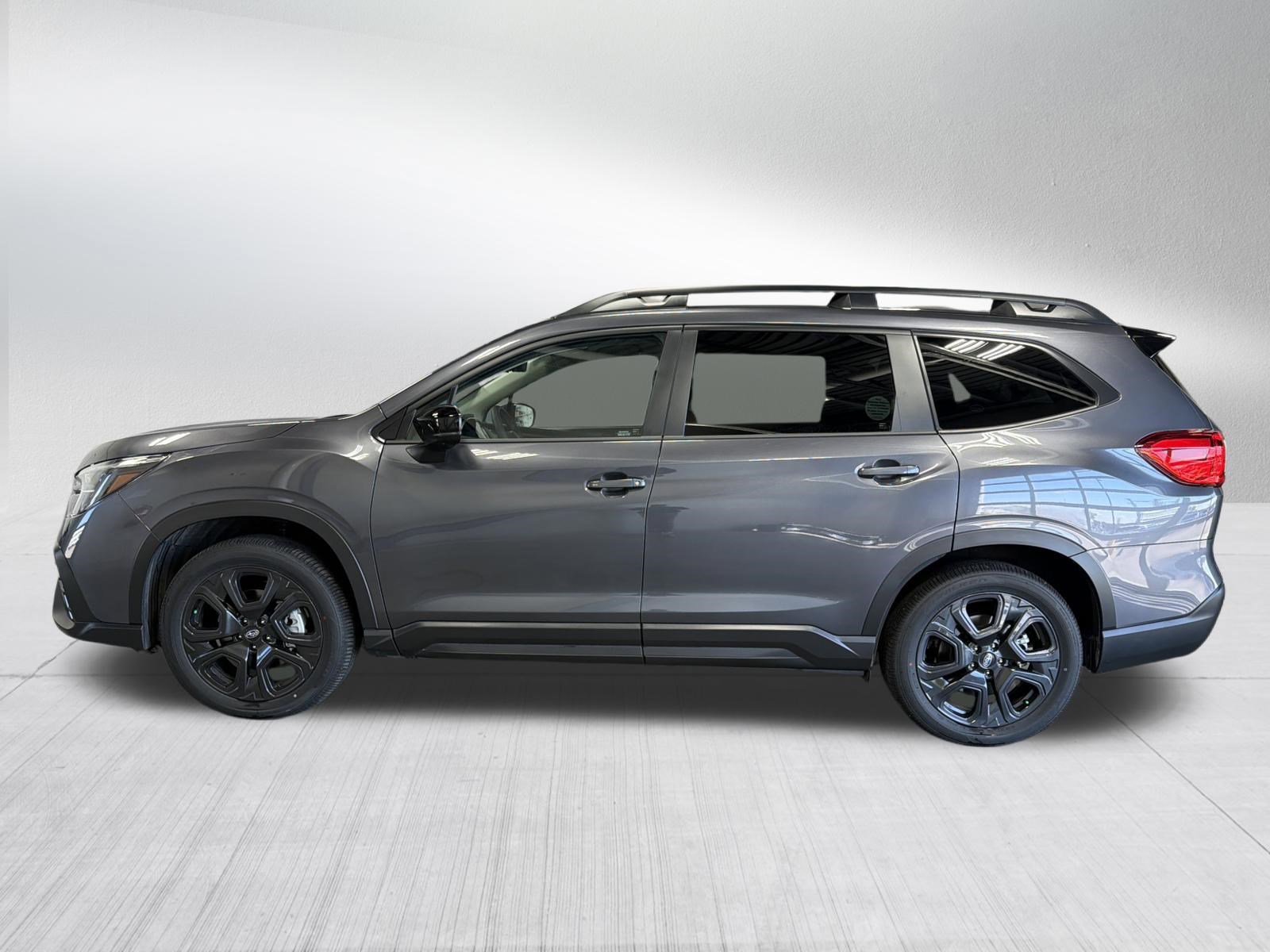 Certified 2025 Subaru Ascent Bronze Edition AWD/4WD image 4
