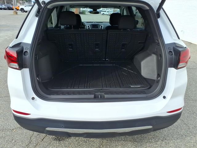 Certified 2024 Chevrolet Equinox LT w/ LPO, Floor Liner Package image 12