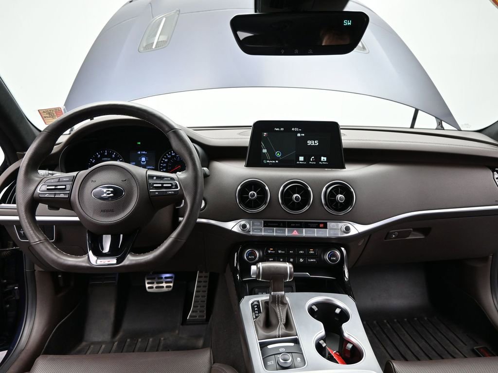 Used 2020 Kia Stinger GT image 34