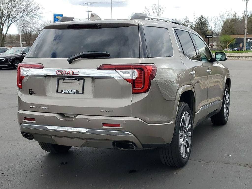 Certified 2023 GMC Acadia Denali w/ Trailering Package AWD/4WD image 3