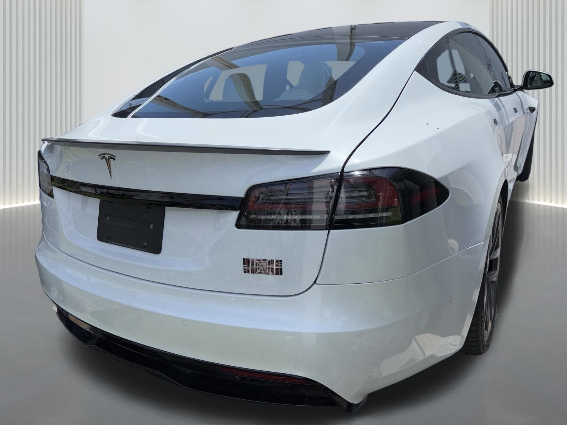 Used 2022 Tesla Model S Plaid AWD/4WD image 4
