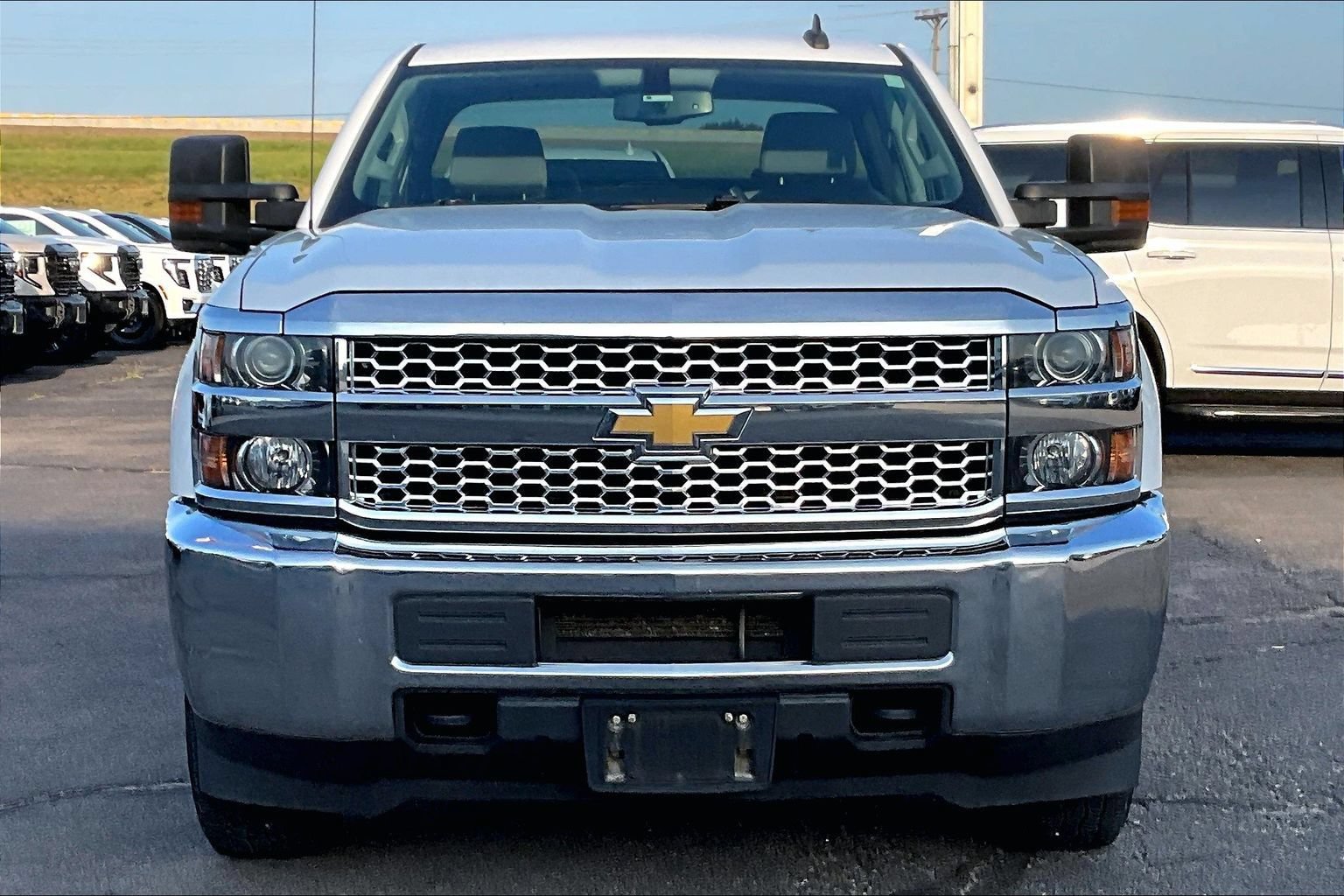 Used 2019 Chevrolet Silverado 2500 W/T w/ WT Convenience Package AWD/4WD image 3