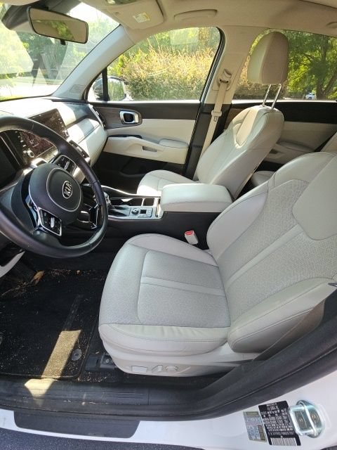 Used 2021 Kia Sorento EX w/ EX AWD X-Line Package image 11