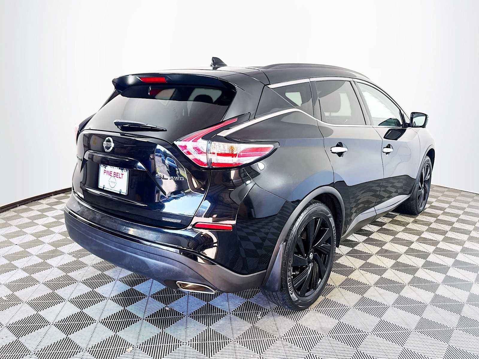 Used 2018 Nissan Murano SL w/ Midnight Edition Package image 4