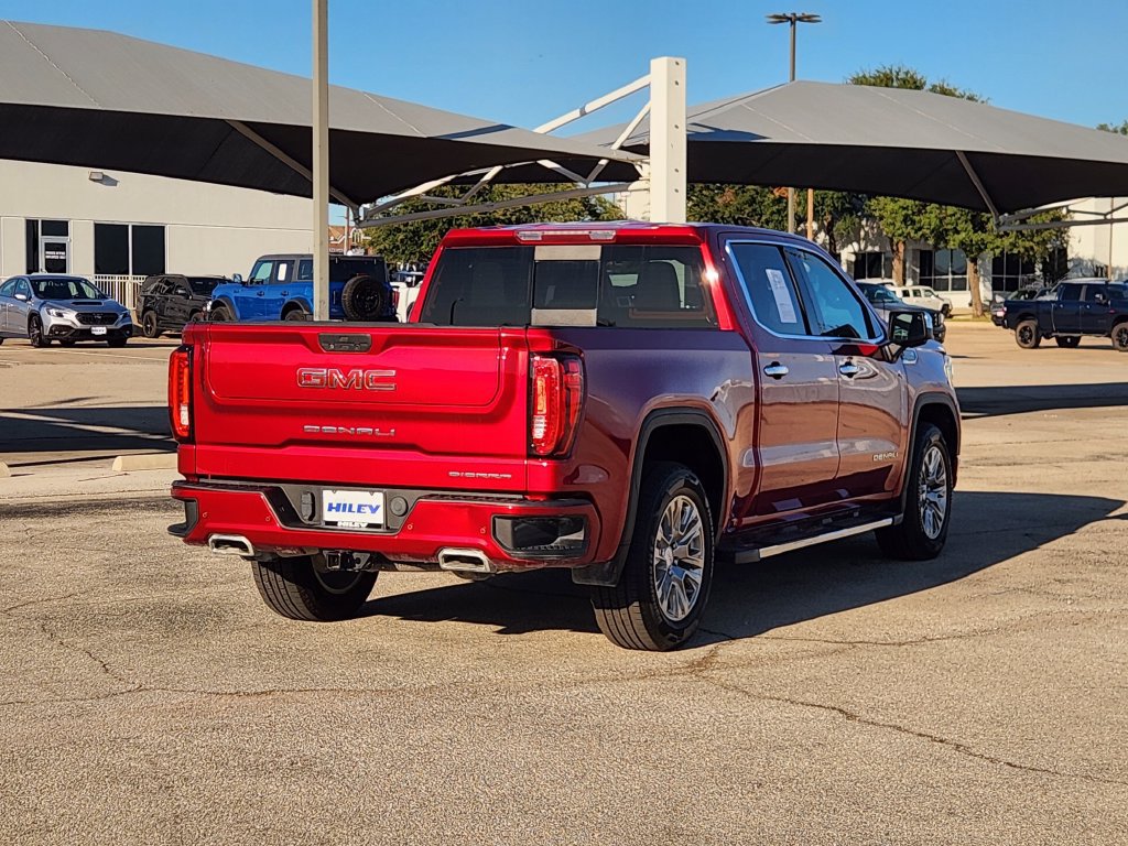 Used 2022 GMC Sierra 1500 Denali w/ Driver Alert Package II AWD/4WD image 7