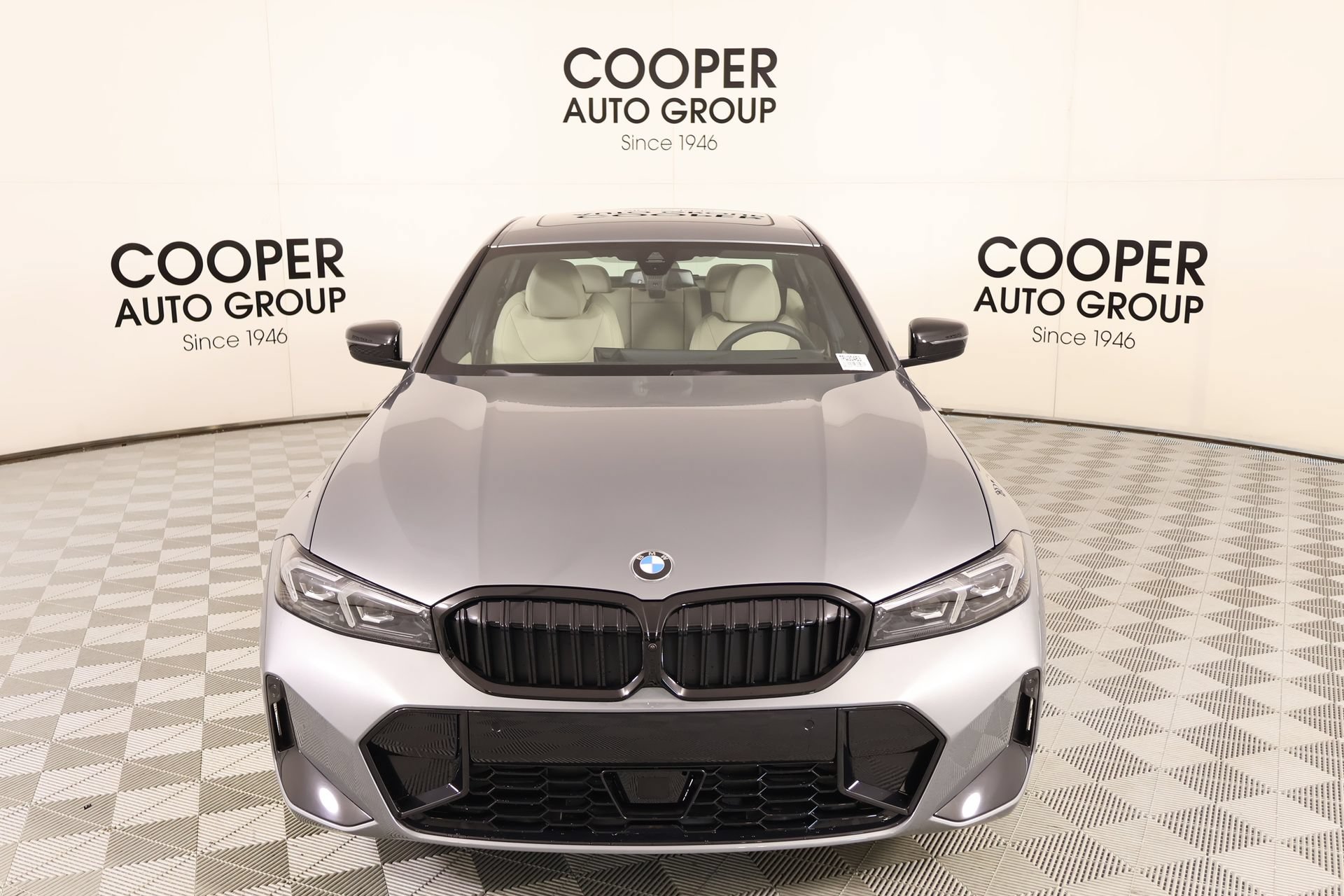 New 2026 BMW 330i Sedan w/ M Sport Package RWD image 9