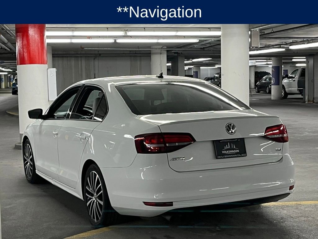 Used 2017 Volkswagen Jetta Sport image 5