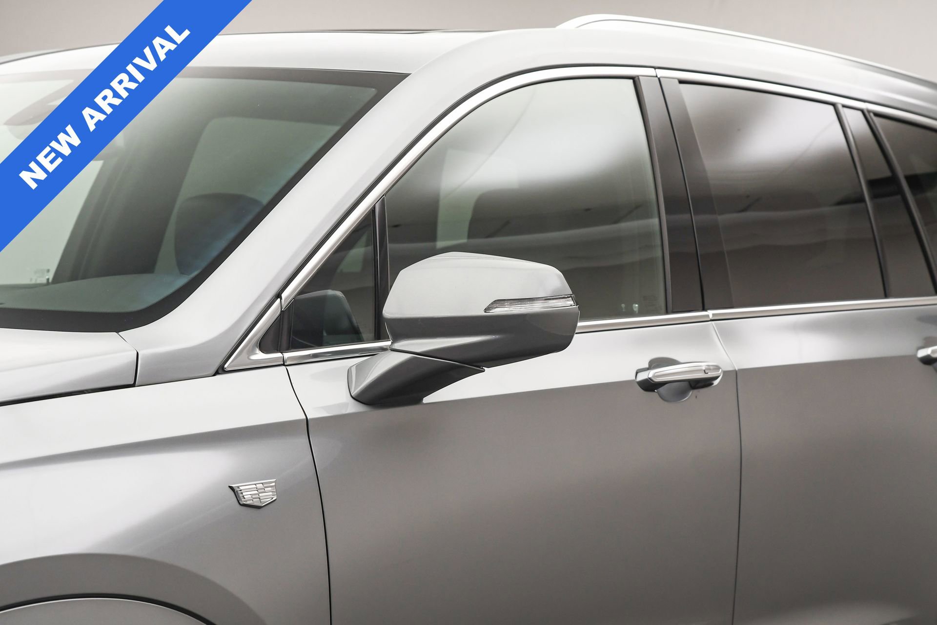 Used 2025 Cadillac XT6 Premium Luxury image 13