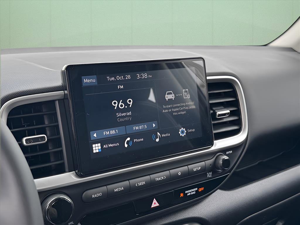 Used 2026 Hyundai Venue SEL FWD image 19