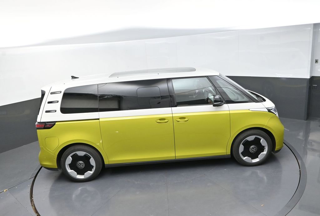 New 2025 Volkswagen ID. Buzz Pro S Plus AWD/4WD image 20