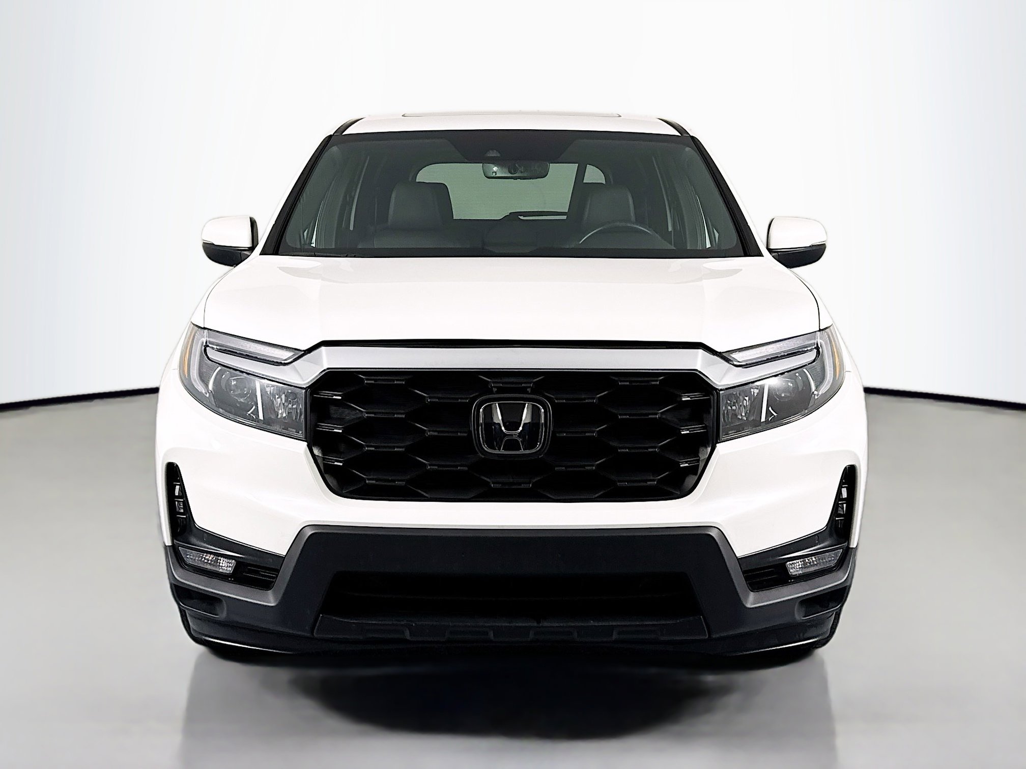 Certified 2023 Honda Passport EX-L image 2