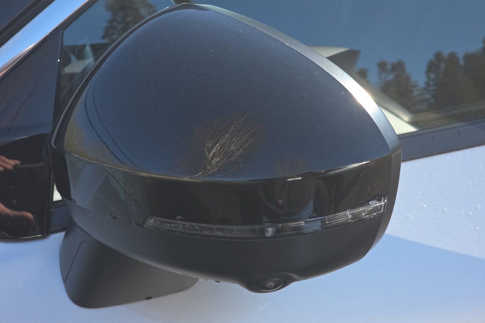 Used 2023 Nissan Rogue SL w/ SL Premium Package image 30