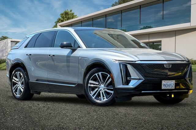 Certified 2024 Cadillac Lyriq Luxury w/ LPO, Floor Liner Package