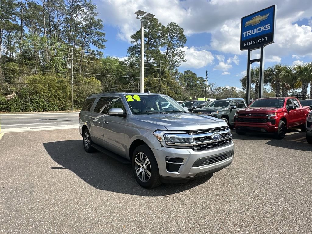 Used 2024 Ford Expedition Max Limited image 10